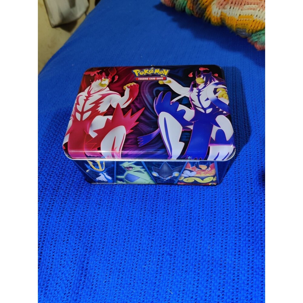 Pokemon Collector Chest Spring 2021